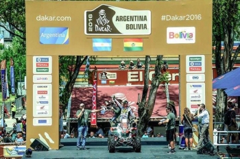 2017达喀尔拉力赛第一站：欢迎来到巴拉圭